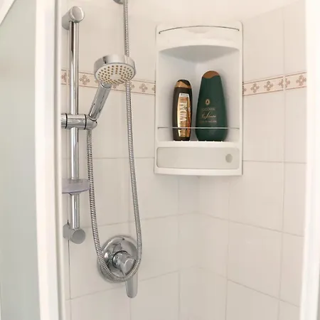 Agostino Airport Apartman Pisa