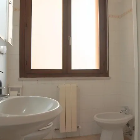 Apartman Agostino Airport Pisa